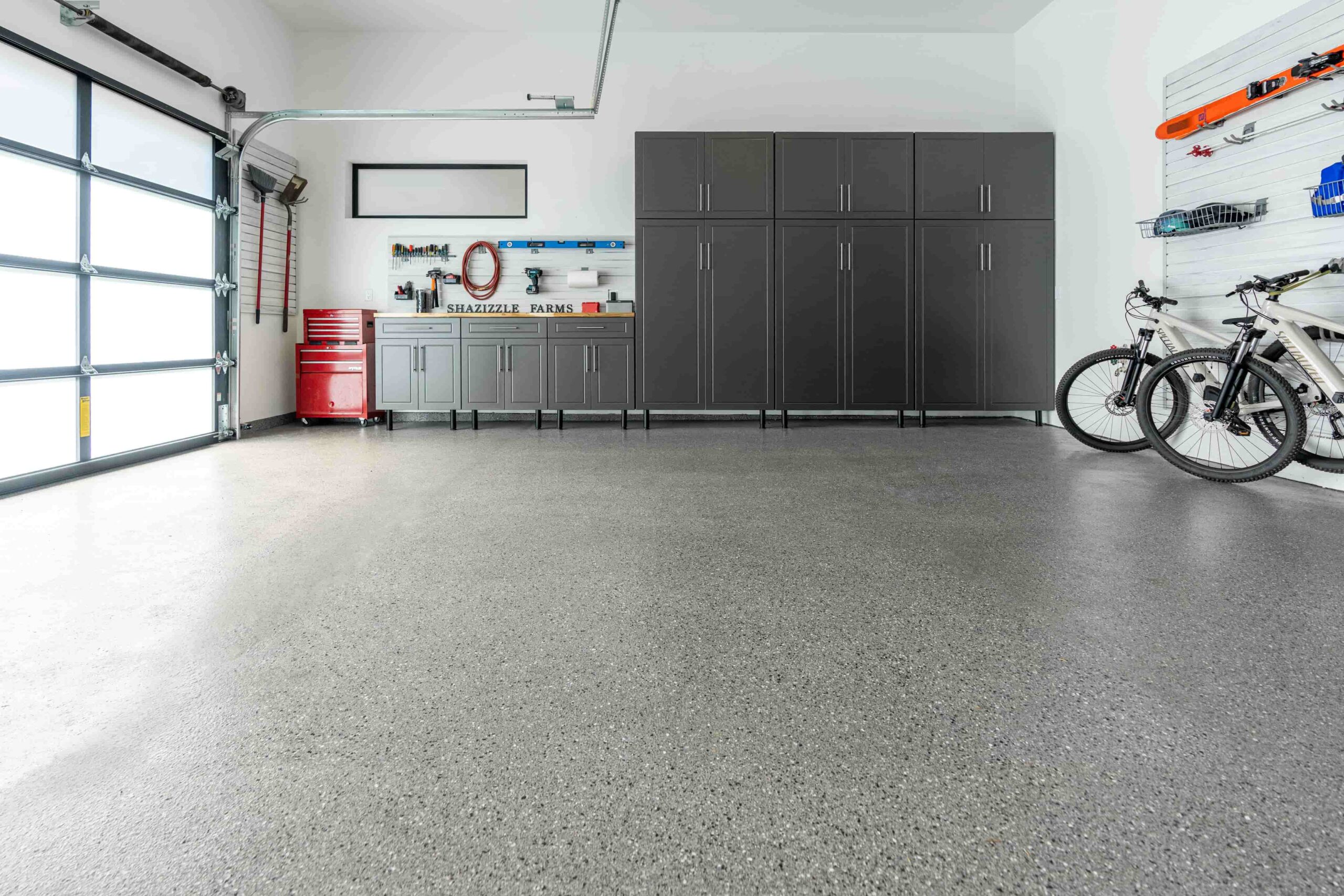 Polyaspartic floor coating in Bloomfield Twp, MI